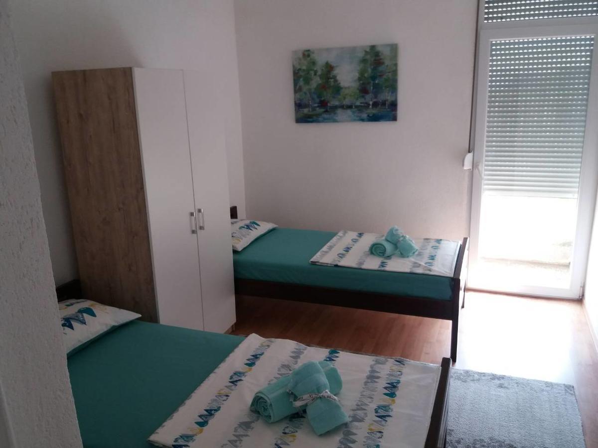 Apartman Amela Mostar Exterior foto